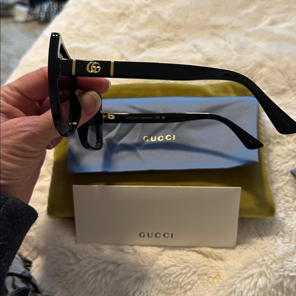 GUCCI  Black Square Sunglasses AUTHENTIC New Made In Italy main image 9